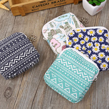 Учитај слику у прегледач галерије, Женске девојке са патент затварачем торбица за слатке карикатуре, држач за салвете, торба за пешкире