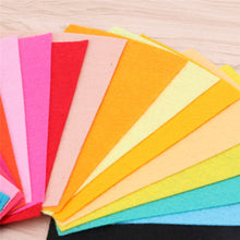 Load image into Gallery viewer, 40Pcs Mixed Color Soft Nonwoven Felt Fabric Sheets Kids DIY Craft Patchwork