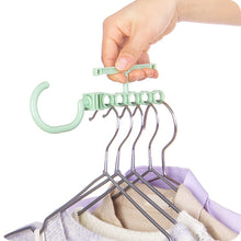 Cargar imagen en el visor de la galería, Ganchos de suspensión multicapa de plástico para el hogar, hebilla fija, ropa antideslizante para el hogar