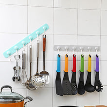 Cargar imagen en el visor de la galería, 6 ganchos giratorios de 360 grados, colgador de pared adhesivo, herramienta de cocina, toallero