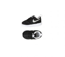 Cargar imagen en el visor de la galería, NIKE | NIÑO ROSHE UNO
