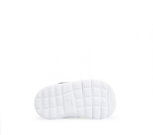 Cargar imagen en el visor de la galería, NIKE | NIÑO ROSHE UNO
