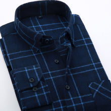 Cargar imagen en el visor de la galería, BOLUBAO, camisas informales de marca de calidad para hombre, Tops de otoño e invierno, nueva camisa a cuadros de algodón para hombre, camisa cómoda y cálida de manga larga para hombre

