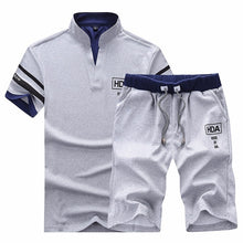 Cargar imagen en el visor de la galería, BOLUBAO conjuntos para hombre a estrenar 2019, chándal de verano para hombre, ropa para hombre de manga corta + Pantalones cortos, conjunto estampado de 2 piezas para hombre
